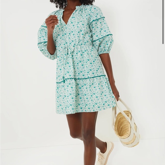 HYACINTH HOUSE

Green and White Ditsy Floral Matilda Mini - Picture 2 of 12